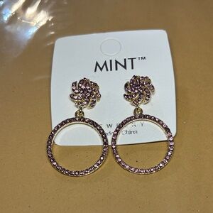 Mint Twirl Design Earrings in Purple and Gold
